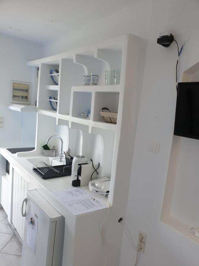 Studio Balkoni Plaka  Luaran gambar